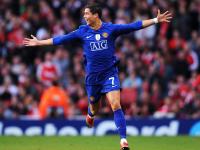 FB体育官方网站-红色狂飙与孤胆英雄，法拉利横扫威廉姆斯，维斯塔潘扛起全队