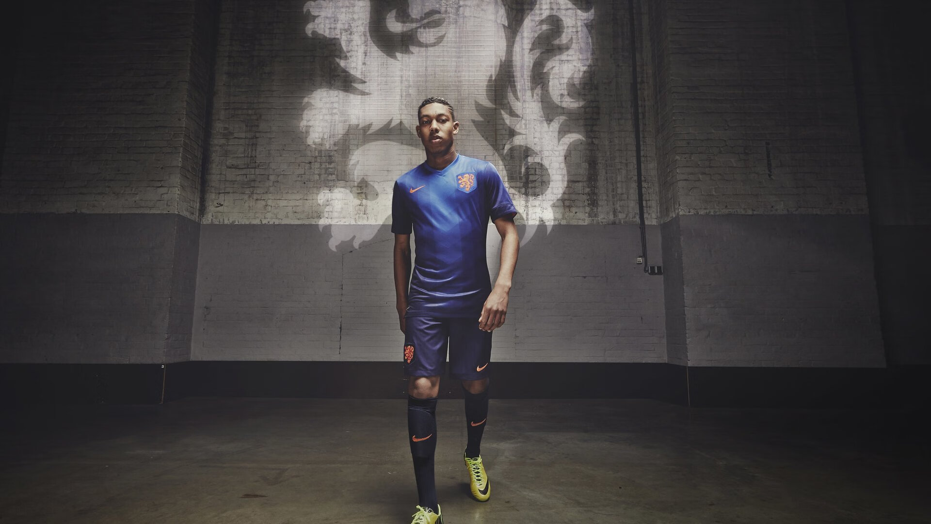 福登一剑封喉，巴黎对阵希腊悬念提前终结