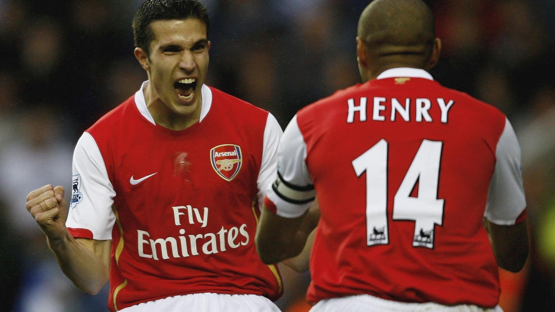 从多伦多到密尔沃基,西亚卡姆的救赎之路与雄鹿的防守铁幕