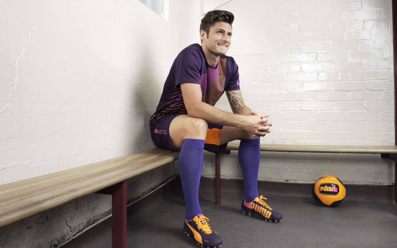 跨越时空的赛场主宰,从加纳生死战到卡塞米罗抢七—论关键时刻的唯一性救赎